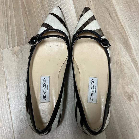 Jimmy Choo Size 37 Good Used Condition. Lots of wear left! - Picture 8 of 9